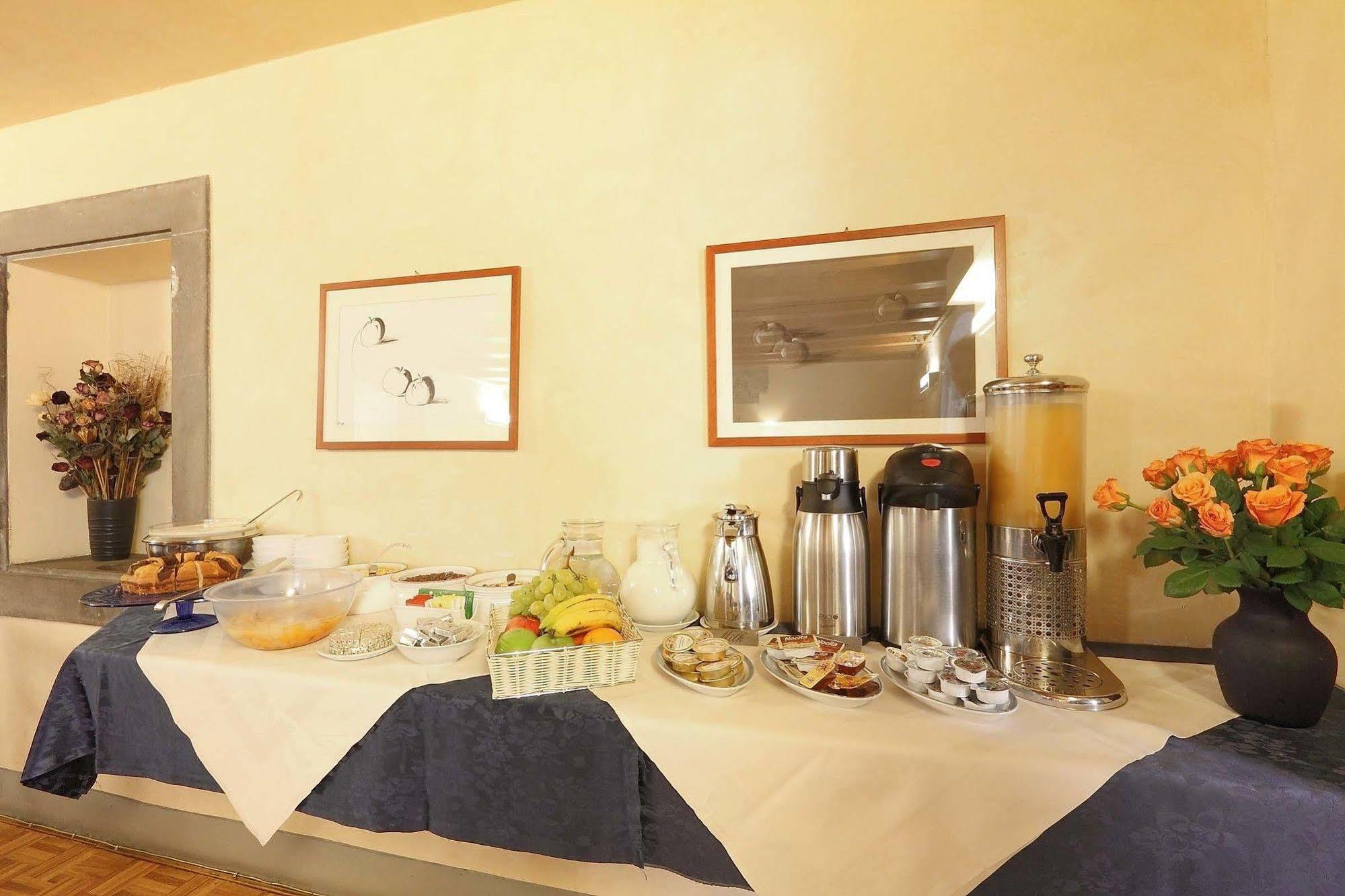 Hotel Bavaria Флоренция Екстериор снимка